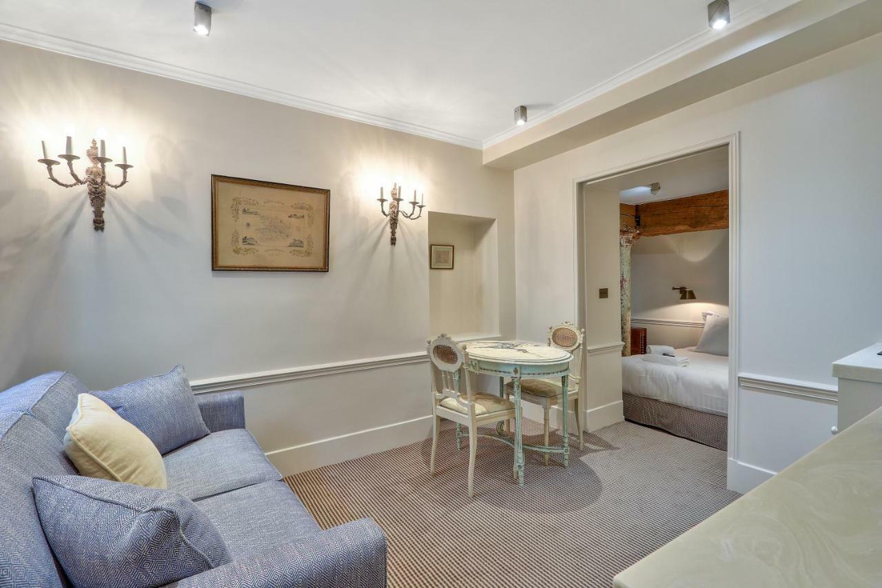 Appartement Pick A Flat's In Saint Germain - Paul-louis Courier Parijs